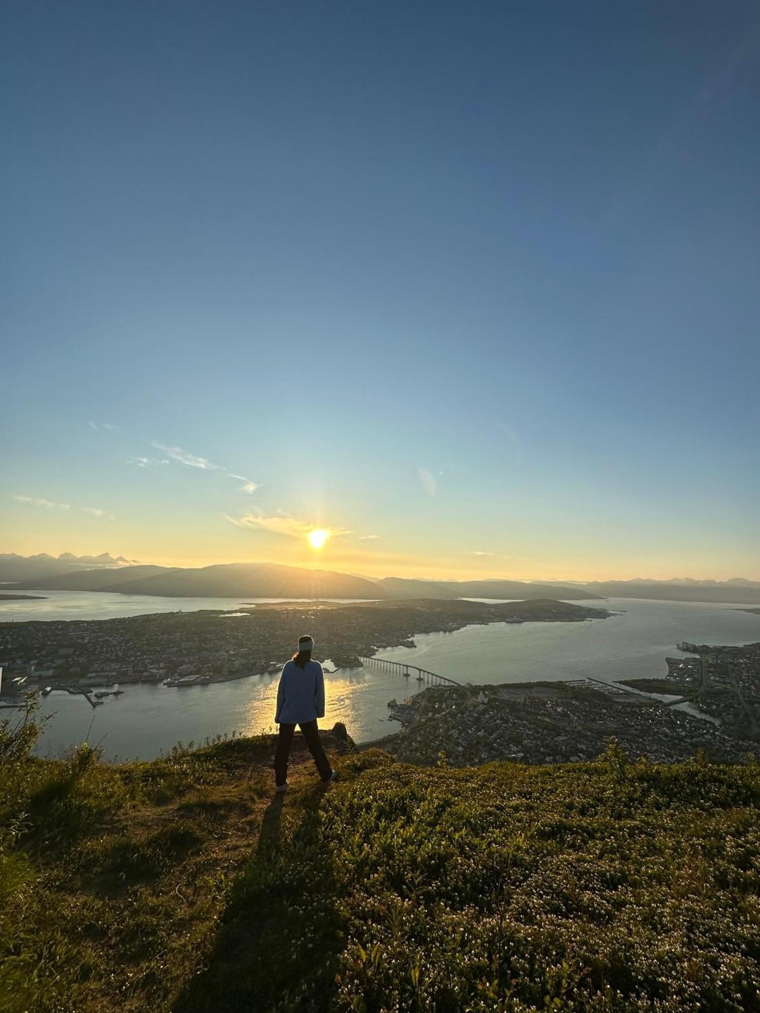 Koselig Byleilighet Sor I Sentrum Av Tromso. Exteriér fotografie