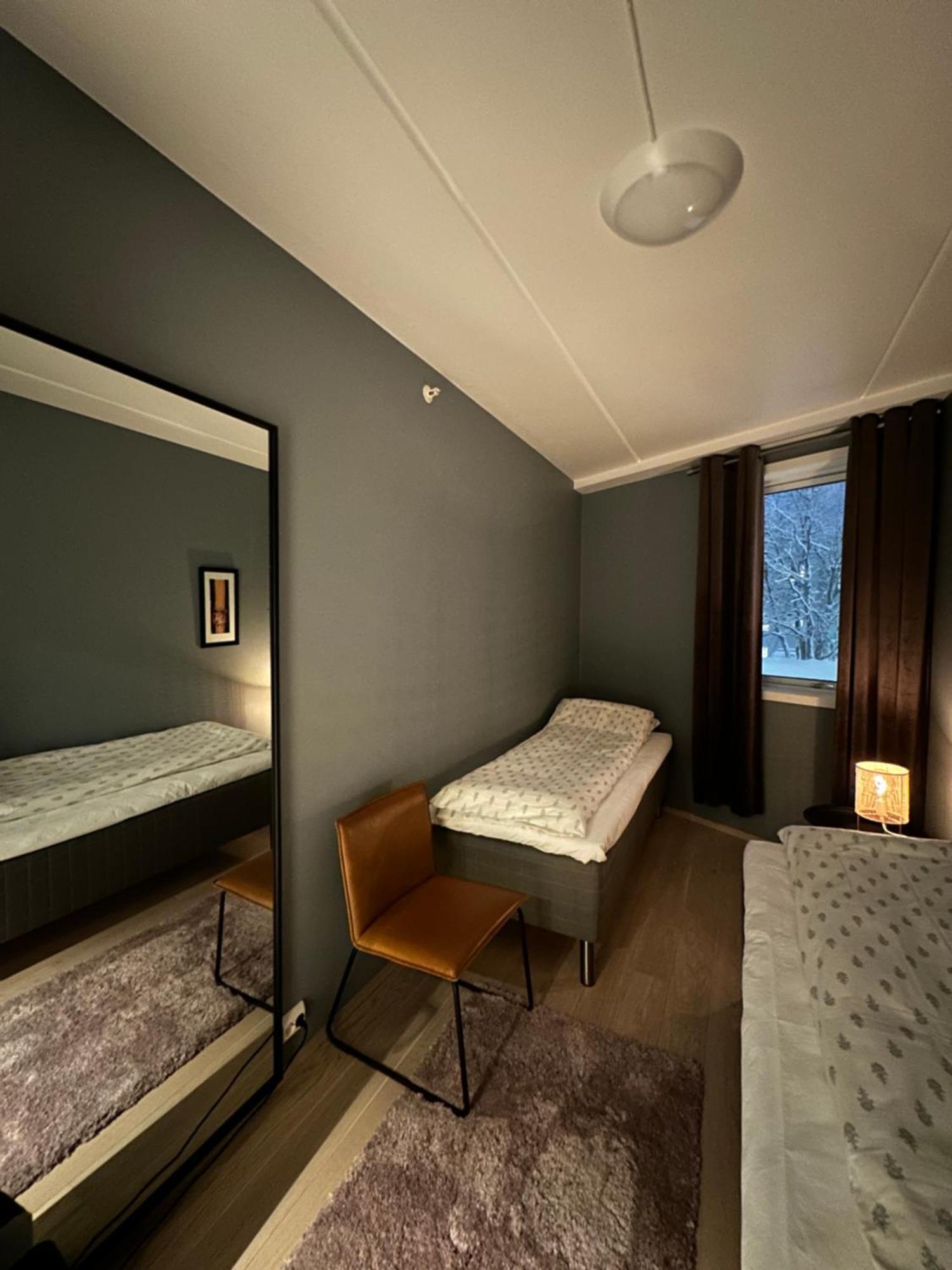 Koselig Byleilighet Sor I Sentrum Av Tromso. Exteriér fotografie